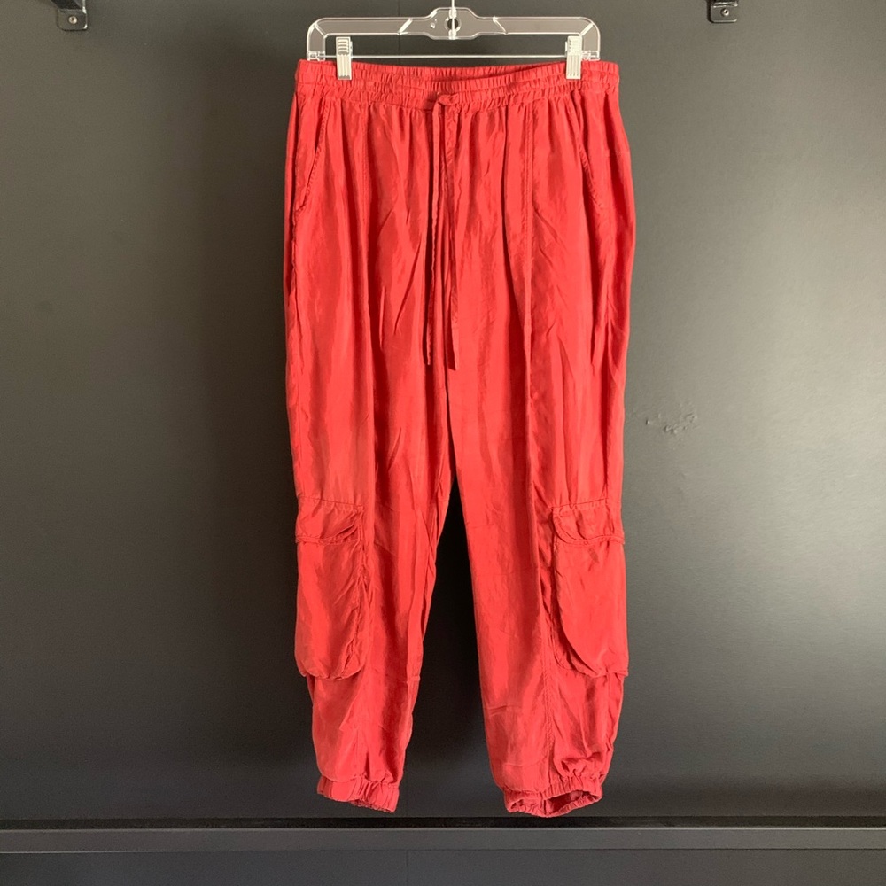 Johnny was cropped jogger